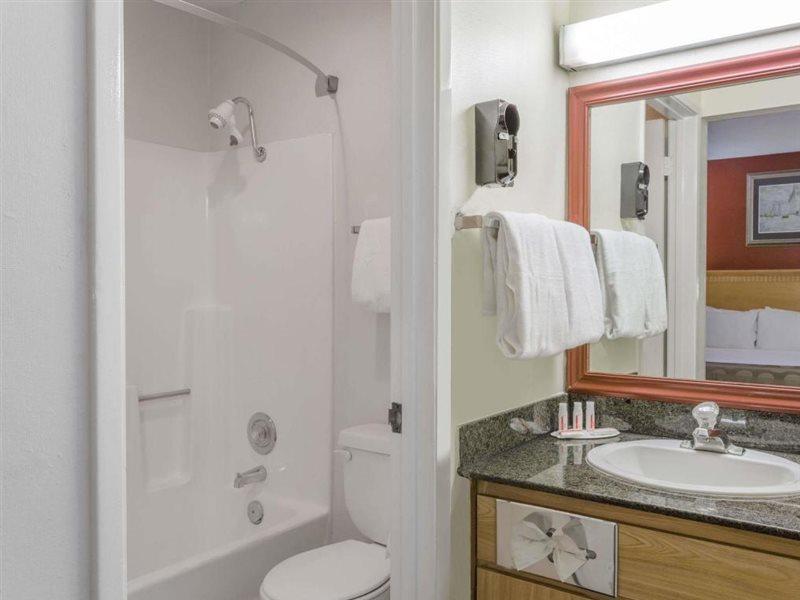 Country Inn & Suites By Radisson, Vallejo Napa Valley, Ca Ngoại thất bức ảnh