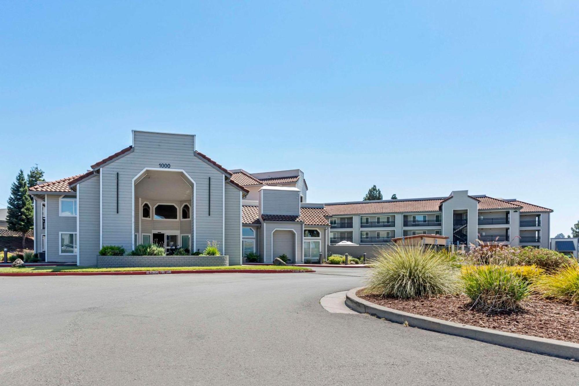 Country Inn & Suites By Radisson, Vallejo Napa Valley, Ca Ngoại thất bức ảnh